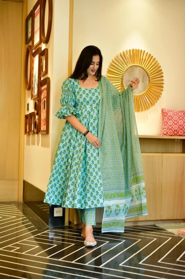 Aradhya sea green suit set - Image 2