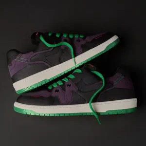 The Joker Men Low Top Sneakers