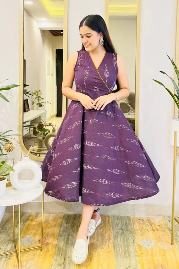 AUBERGINE IKAT VOLUMINOUS DRESS - Image 4