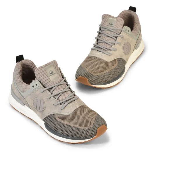 Grey sneakers for men - Image 2