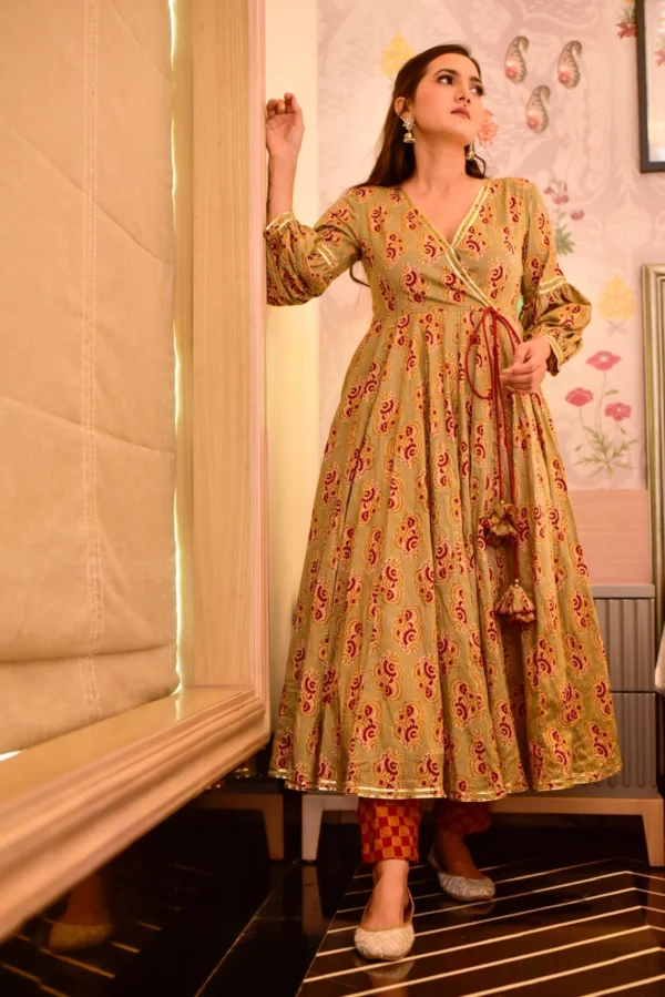 melina beige cotton suit set - Image 4