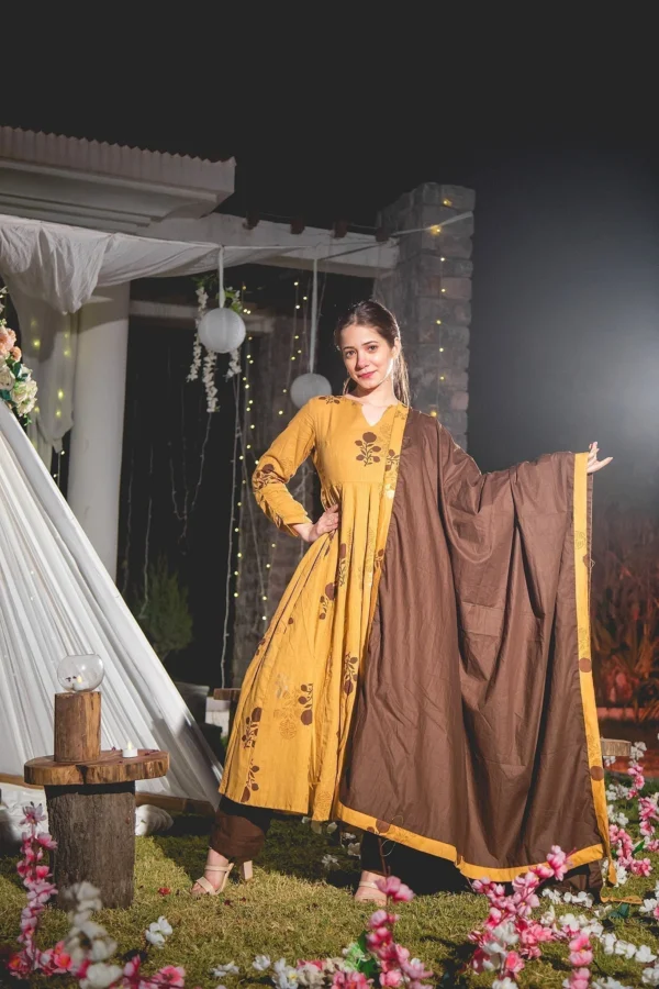 barnie mustard suit set - Image 3