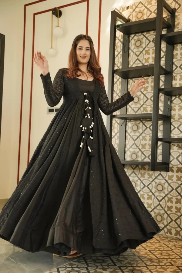 black embroidered shrug set - Image 5