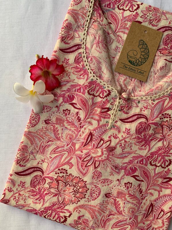 Cream-Pink Floral Jaal Cotton Kurta - Image 2