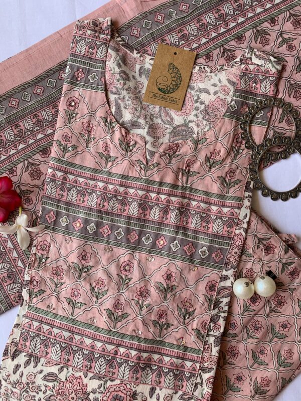Peach Blossom Cotton Kurta Set - 3 pc - M - Image 3