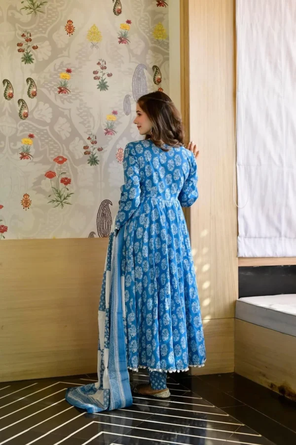 Blue floral pompom suit set - Image 5