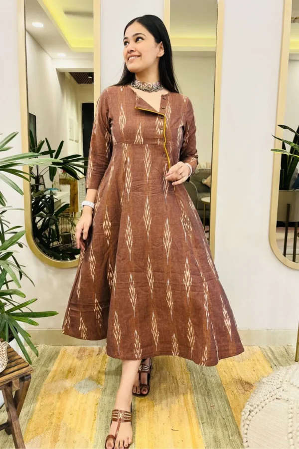 BROWN IKAT ANGRAKHA DRESS WITH YELLOW DETAIL - Image 4
