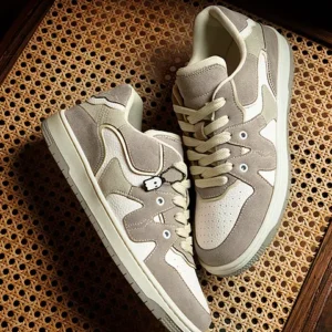 Latte Men Low Top Sneakers