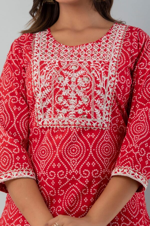 Ethnic Red Bandhej Leheriya Breathable Relaxing Fit Cotton Suit (3 piece) - Image 2