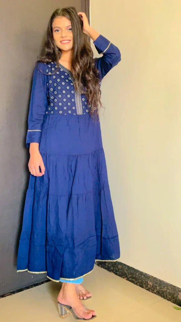KesariyaVanity Embroidered Gown Suit - DEAL - Image 4