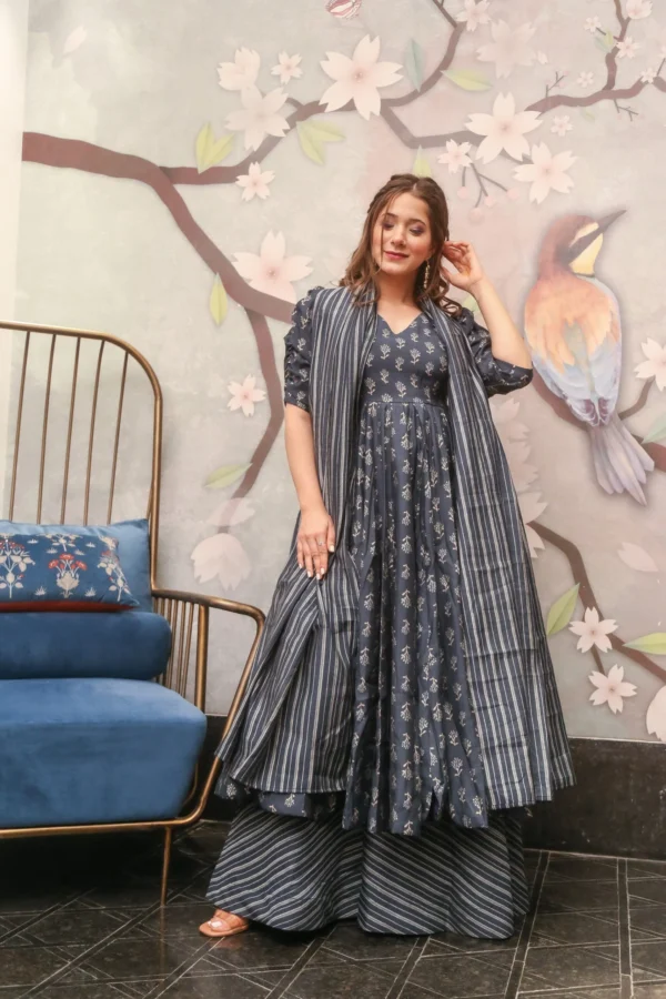 gazelle grey muslin kurta palazzo set - Image 5