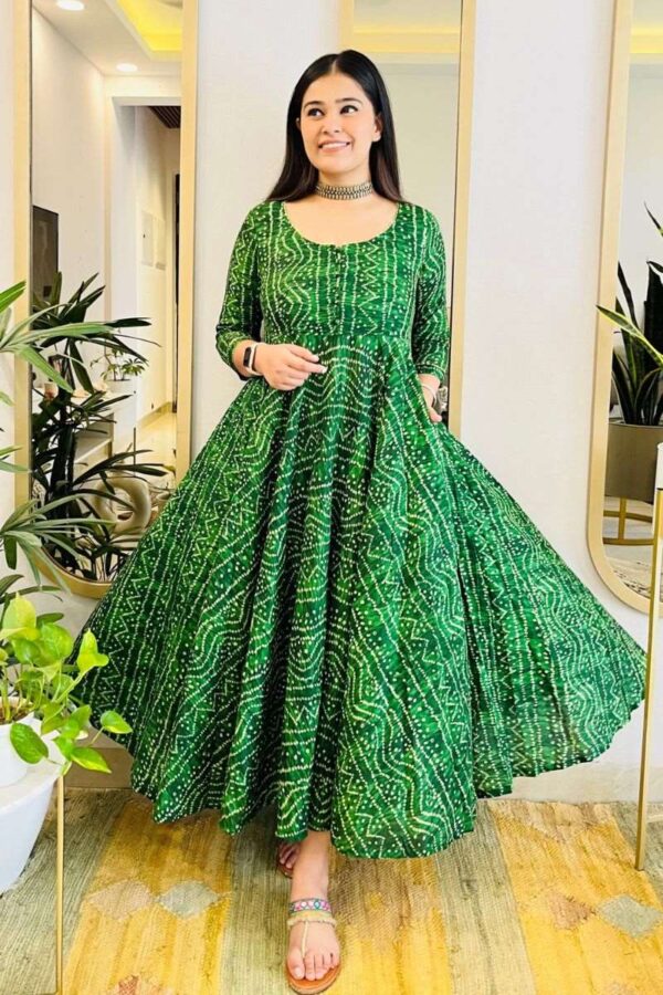 GREEN BANDHANI TWIRL MAXI DRESS - Image 5