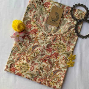 Cream Bagiyaan Cotton Kurta
