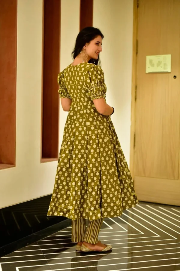 Green birch cotton suit set - Image 2