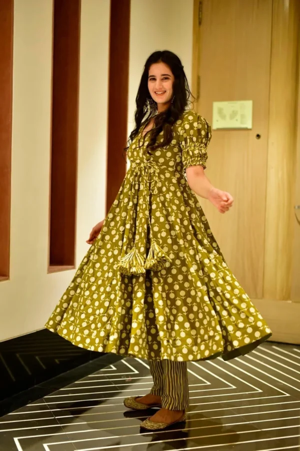 Green birch cotton suit set - Image 5
