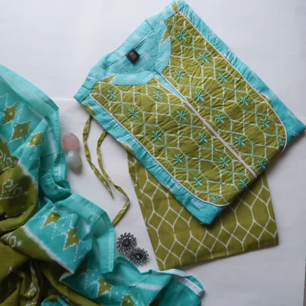 KesariyaVanity Elegant Ikkat Cotton Suit Set - DEAL - Image 2