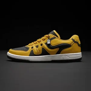 Bumblebee Men Low Top Sneakers