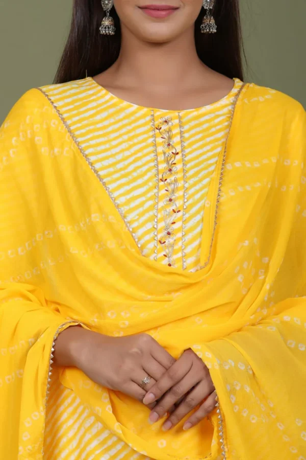 Kesariyavanity The All Season Leheriya Bandhani Suit Set - DEAL - Image 5