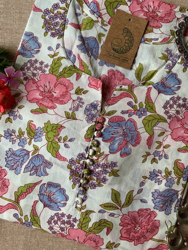 "Bageecha" Hand Block Printed Buttoned Cotton Kurta - Image 2