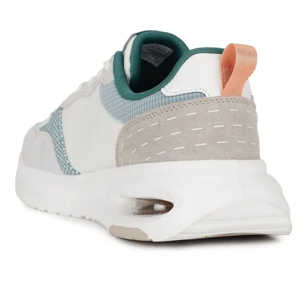 Green Sports Shoes for Men - Image 3