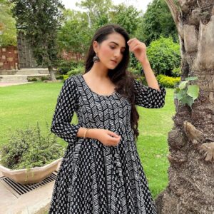 aamodini black cotton maxi