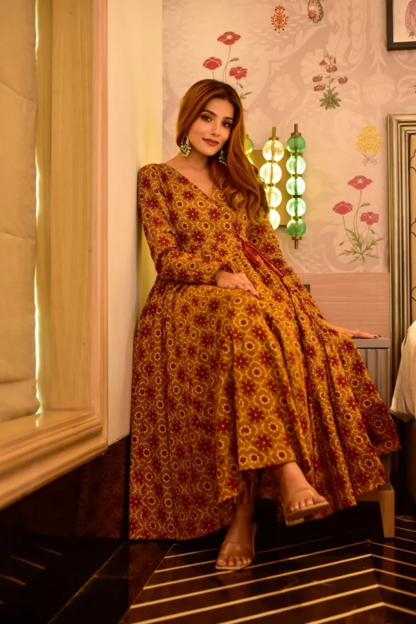 aarna mustard cotton suit - Image 3