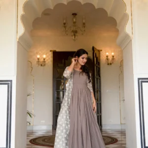 ADVIKA INNER WITH SHRUG SET