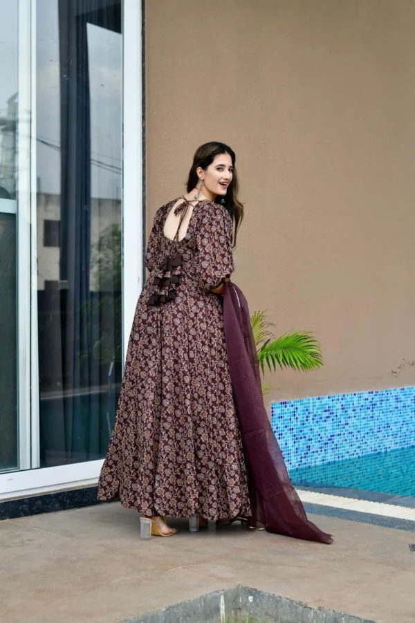 Anokhi brown maxi set - Image 2